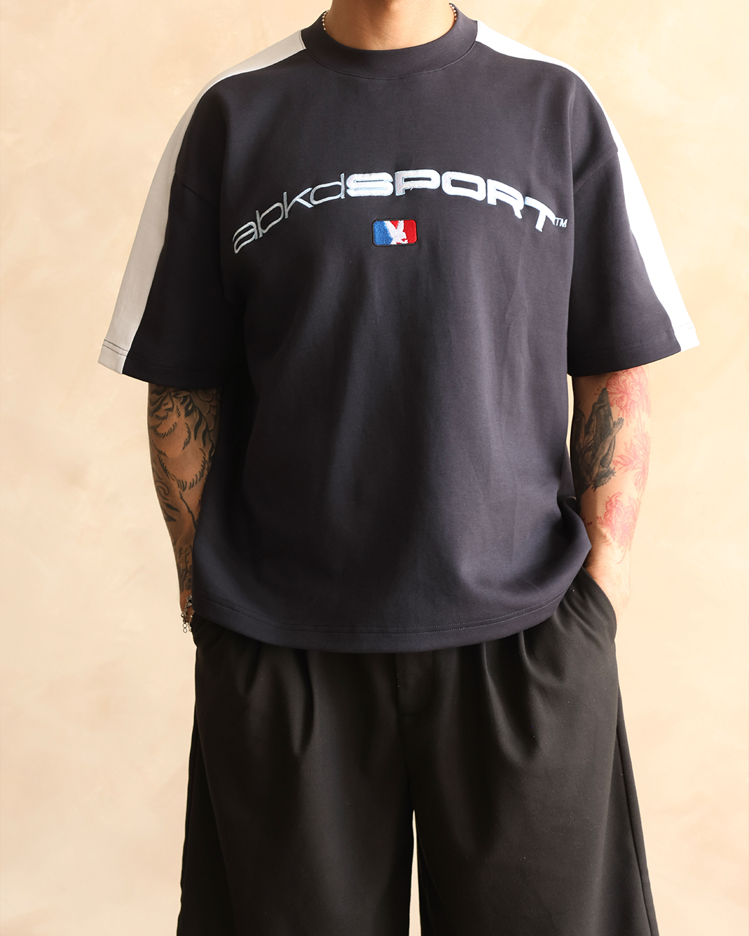 SPORTY TEE (NAVY)