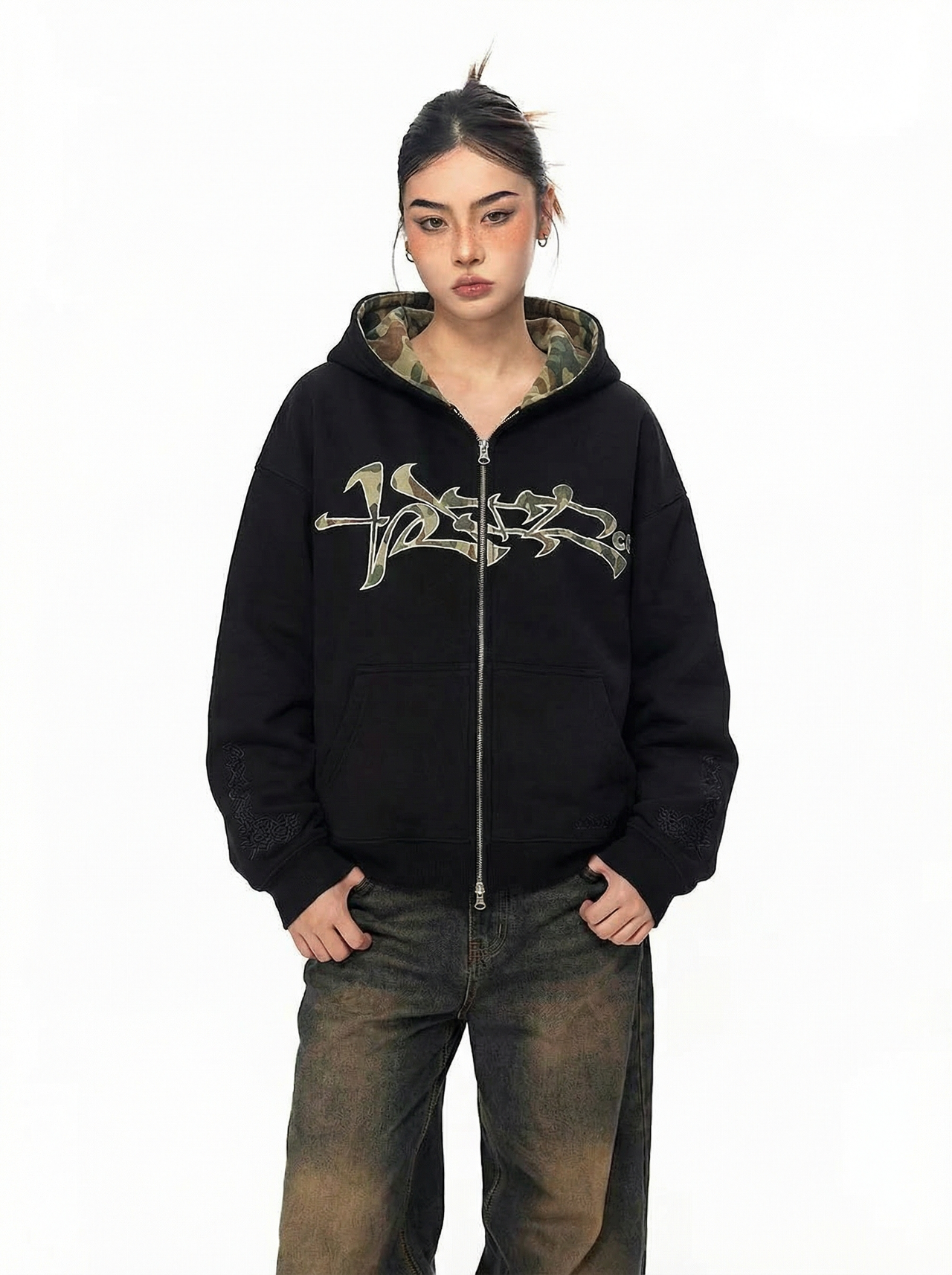 REVERSIBLE GRAFFITI CAMO ZIP-UP HOODIE (WASHED BLACK)