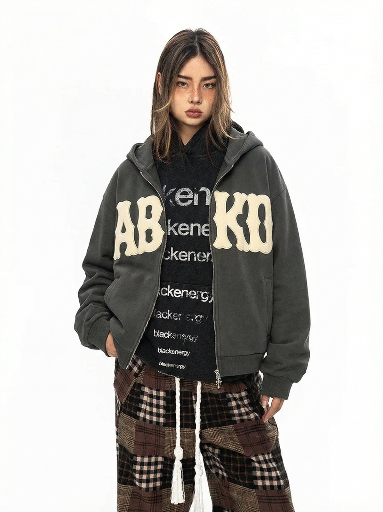 DISTRESSED LETTER PATCH ZIP-UP (DARK GREY)