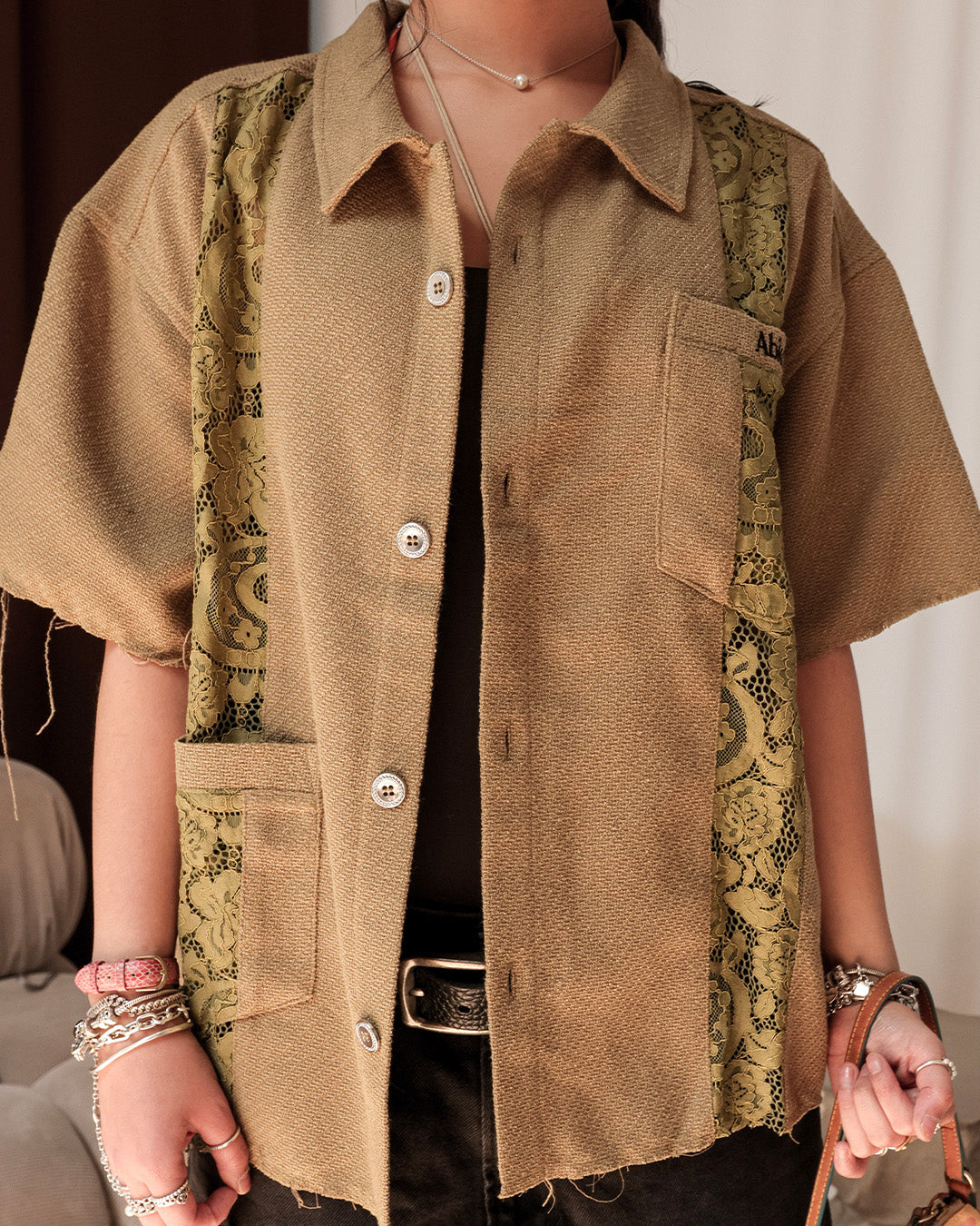WOVEN BUTTON UP (ARMY GREEN)