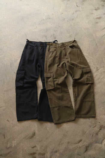 CARGO BAGGY PANTS (BLACK)