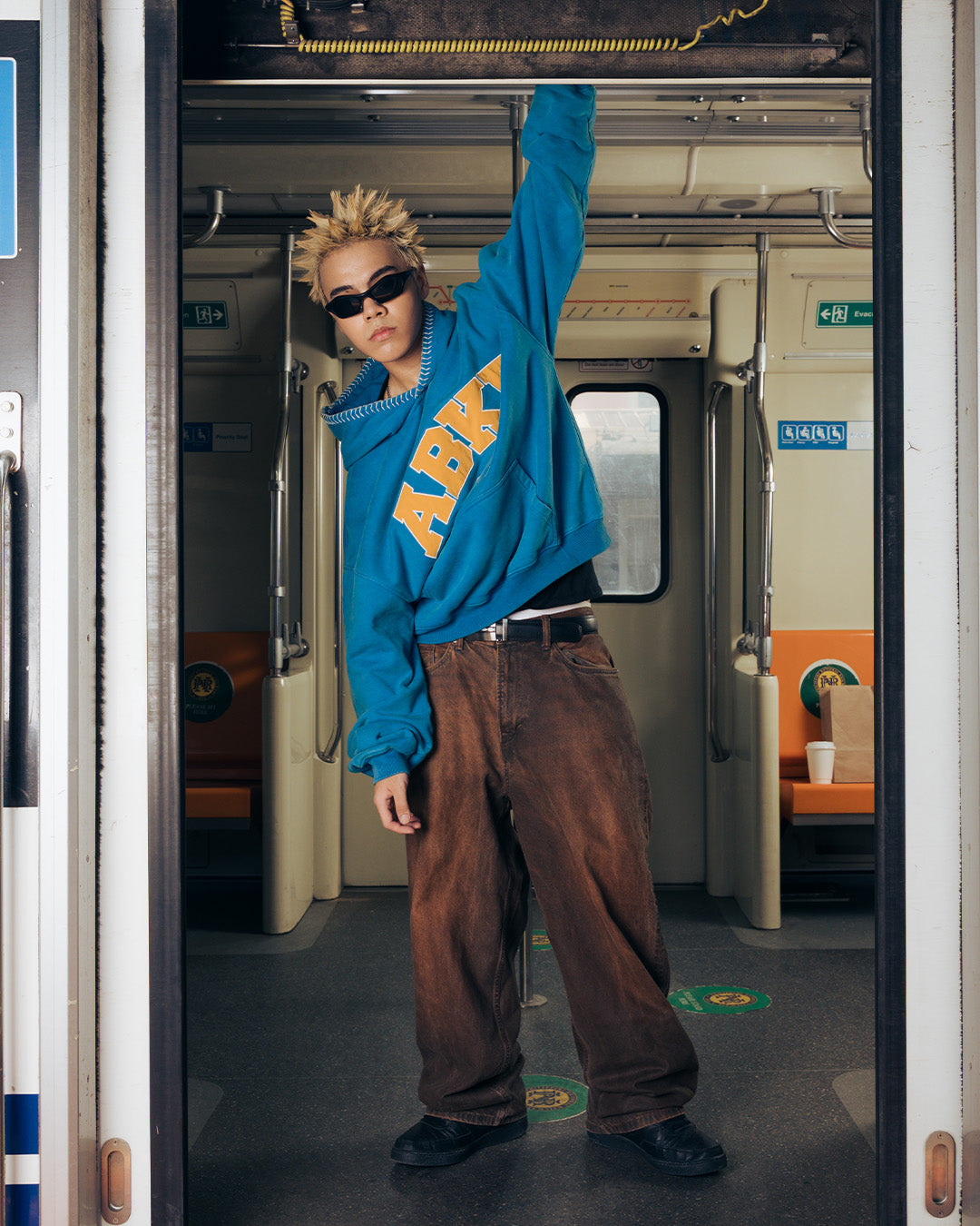 WEAVE STITCH HOODIE (COBALT)