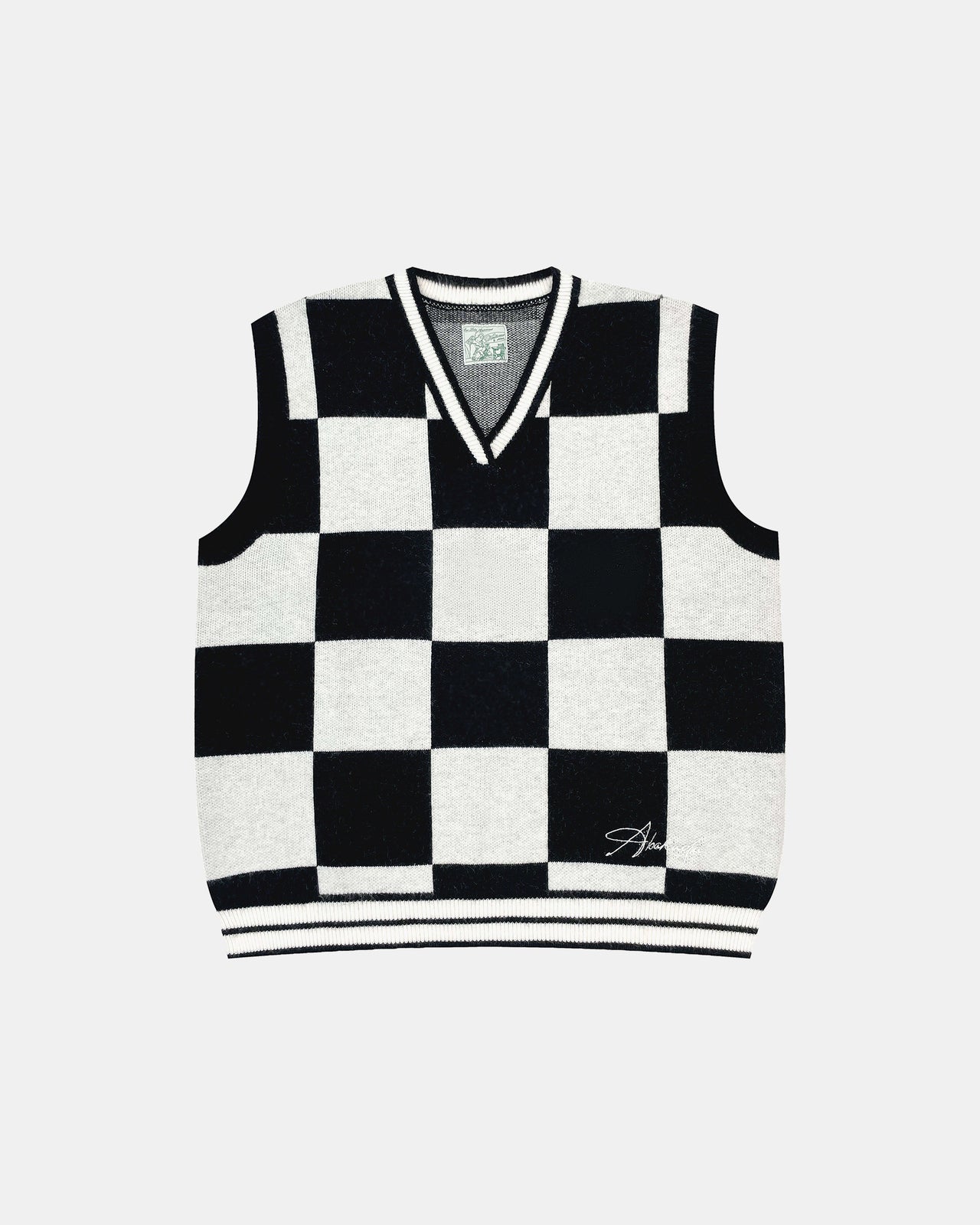 KNITTED VEST (CHECKERED)