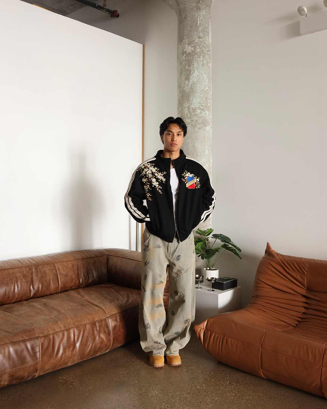 SAMPAGUITA TRACK JACKET (BLACK)