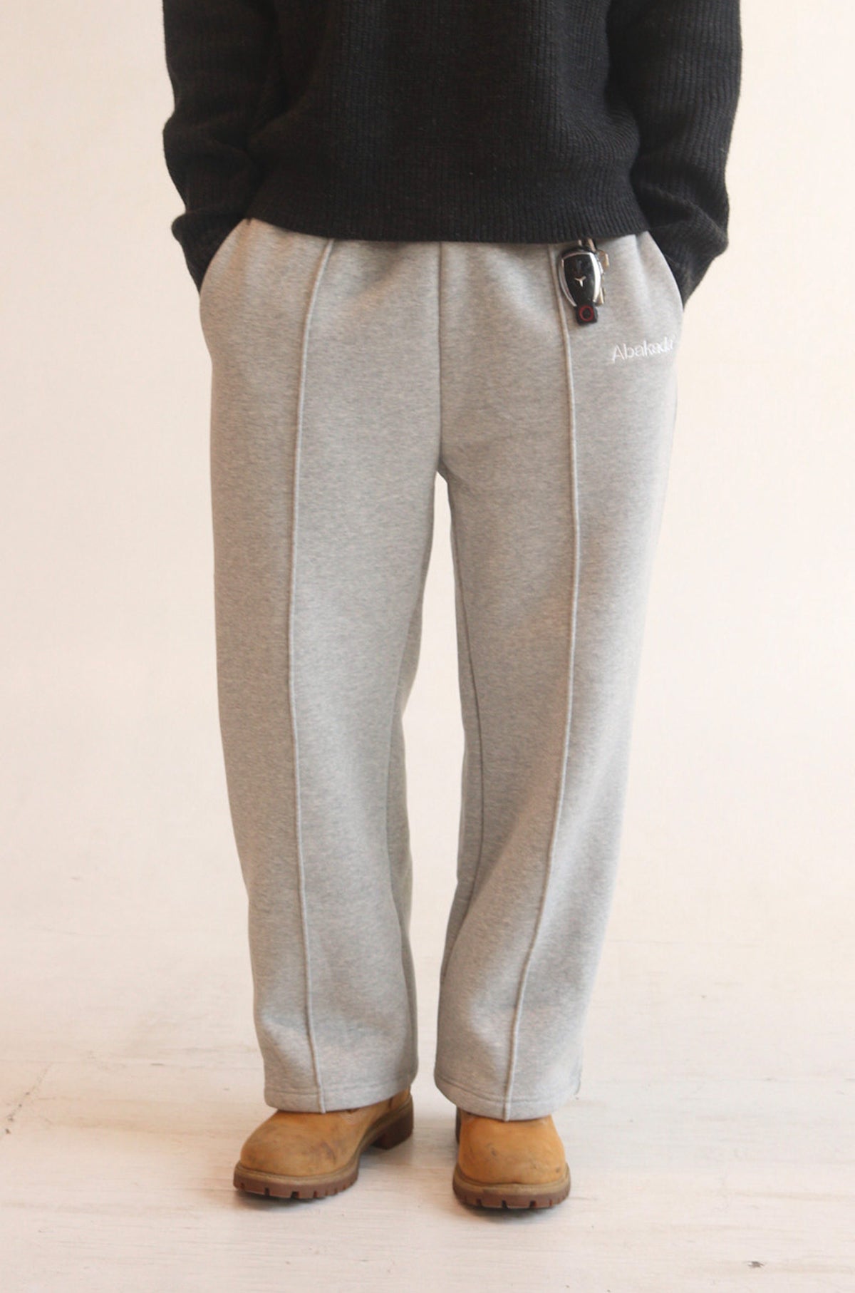 UNIFORM SEAMED WIDE LEG PANTS (WASHED BLACK)