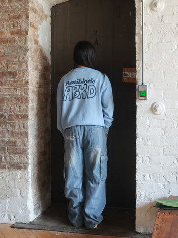 SMILE KNITTED SWEATSHIRT (LIGHT BLUE)